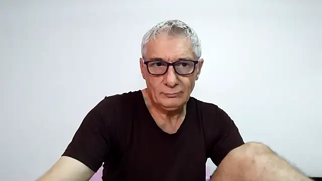 BIGUNCUTHARDCOCK online show from March 31, 2026, 1:51 am