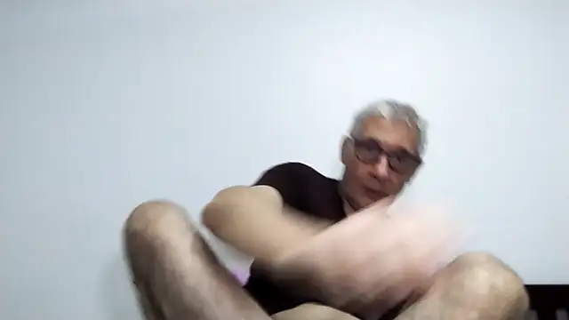 BIGUNCUTHARDCOCK online show from March 15, 2026, 2:13 pm