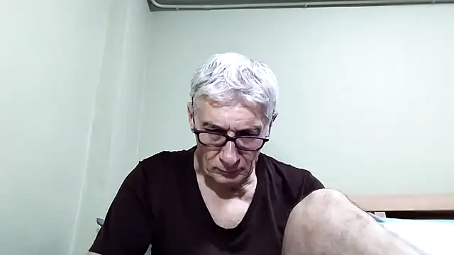 BIGUNCUTHARDCOCK online show from November 8, 2025, 1:25 pm