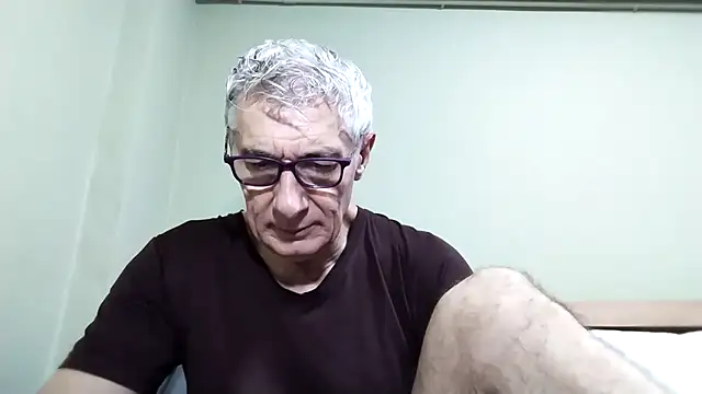 BIGUNCUTHARDCOCK online show from November 21, 2025, 1:04 am