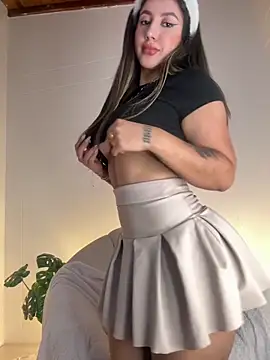 Sarapalmer1 online show from March 16, 2025, 8:10 pm