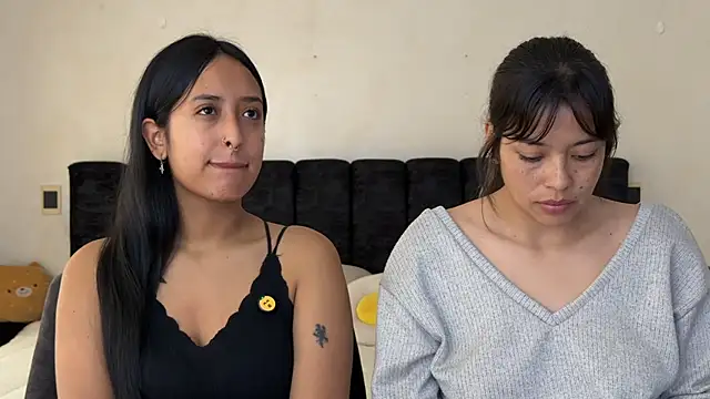 2SummerLove1 online show from October 11, 2025, 7:37 pm