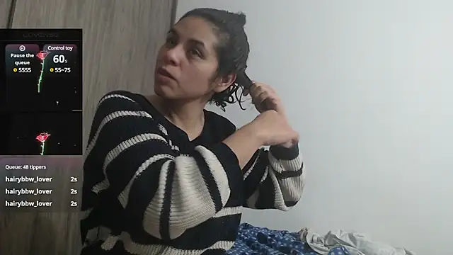 Snapshot of Anne_purple chatting on February 3, 2025, 7:42 pm Anne purple online show from February 3, 2025, 7:42 pm