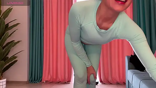 UrGoddessJenny online show from March 6, 2026, 12:11 pm