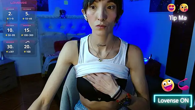 Snapshot of Sakura_and_yuki chatting on February 17, 2025, 2:28 pm Sakura and yuki online show from February 17, 2025, 2:28 pm