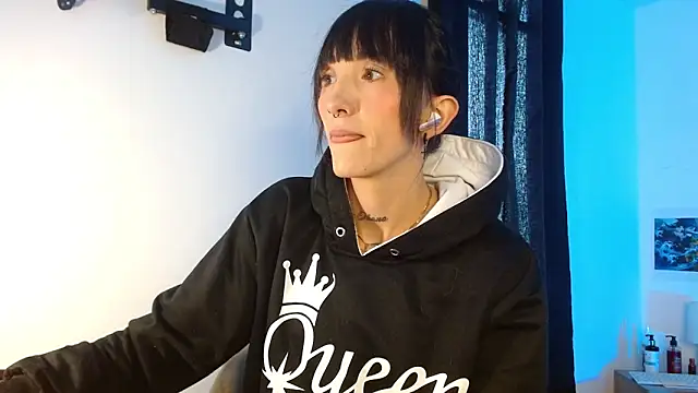 Snapshot of Sakura_and_yuki chatting on January 27, 2025, 2:24 pm Sakura and yuki online show from January 27, 2025, 2:24 pm