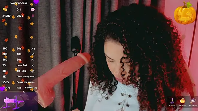 Queen Deepthroat online show from November 2, 2025, 10:15 pm