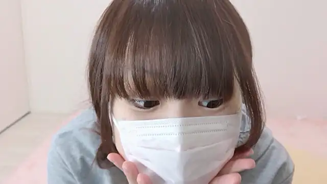 hi---chan- online show from September 22, 2025, 8:15 pm