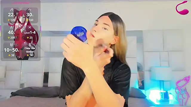 Victoria Kastelo online show from April 17, 2026, 7:28 pm