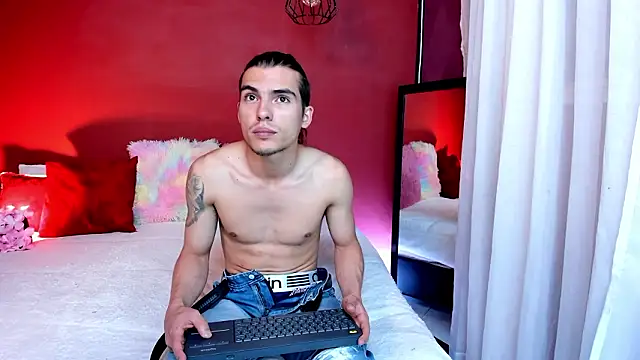 Snapshot of _Tattoo_Couple chatting on February 12, 2026, 2:17 pm Tattoo Couple online show from February 12, 2026, 2:17 pm