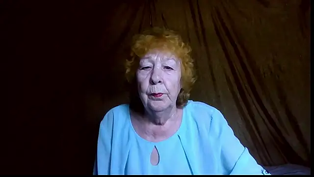  Estelitta 5 online show from July 29, 2026, 9:19 am