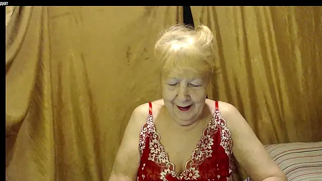  Estelitta 5 online show from November 27, 2025, 7:03 pm