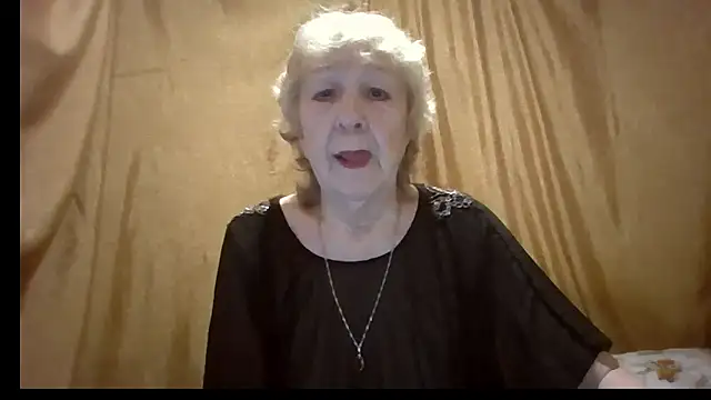  Estelitta 5 online show from March 1, 2026, 5:02 pm