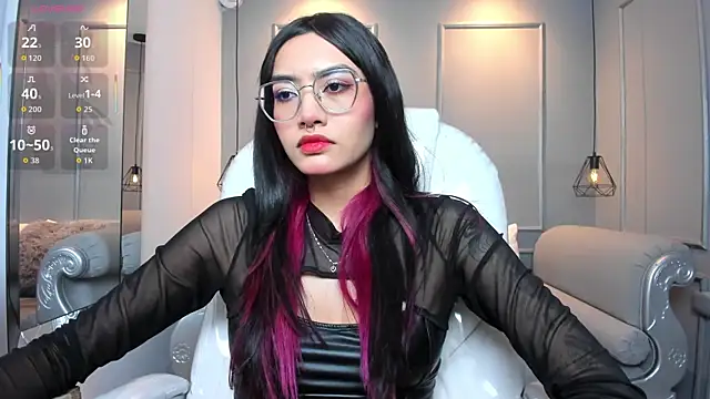 AzuraKindong online show from January 7, 2026, 7:19 pm