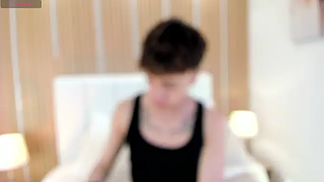 Snapshot of Tomy_Rox chatting on February 9, 2026, 9:02 pm Tomy Rox online show from February 9, 2026, 9:02 pm