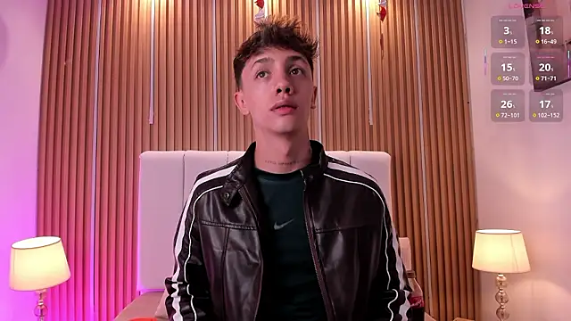 Snapshot of Tomy_Rox chatting on February 27, 2026, 8:08 pm Tomy Rox online show from February 27, 2026, 8:08 pm