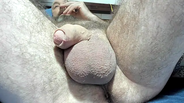 Snapshot of CTPuIITu3 chatting on February 4, 2025, 3:54 am CTPuIITu3 online show from February 4, 2025, 3:54 am