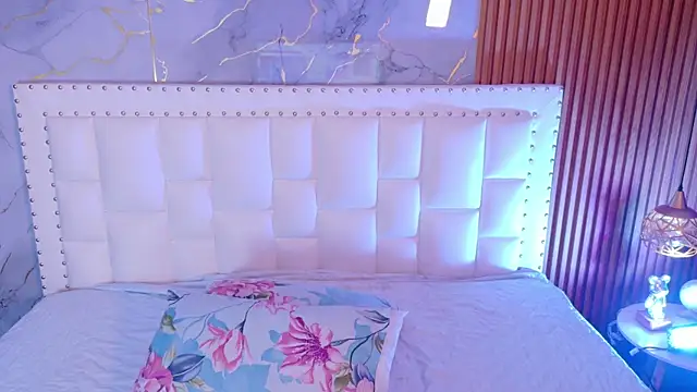 Snapshot of cattaleeyaa chatting on February 11, 2026, 12:27 pm cattaleeyaa online show from February 11, 2026, 12:27 pm