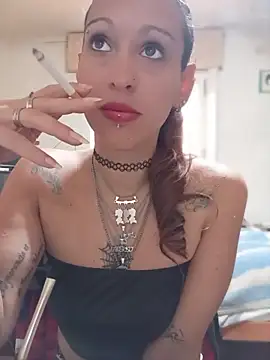 Snapshot of Zorrita_Fox chatting on June 9, 2026, 5:25 pm Zorrita Fox online show from June 9, 2026, 5:25 pm