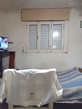 Snapshot of Zorrita_Fox chatting on June 19, 2026, 12:16 am Zorrita Fox online show from June 19, 2026, 12:16 am