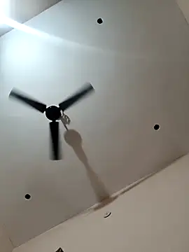 Husnpari20 online show from April 22, 2026, 5:58 am