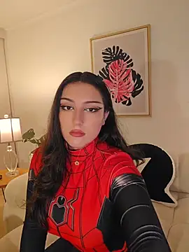 freya bella  online show from June 5, 2026, 7:03 am