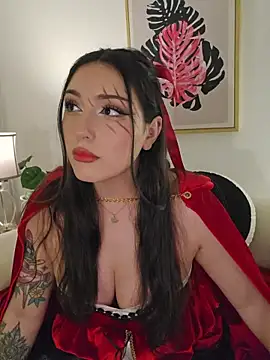 Snapshot of freya_bella_ chatting on July 16, 2026, 12:29 am freya bella online show from July 16, 2026, 12:29 am