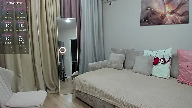 Adele Rimm online show from March 13, 2026, 4:17 am