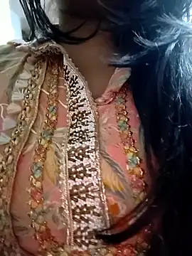 Snapshot of Anamika_24 chatting on February 7, 2025, 3:34 am Anamika 24 online show from February 7, 2025, 3:34 am