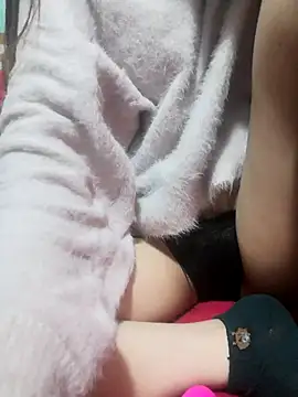 Snapshot of -Almira- chatting on January 10, 2025, 5:34 pm -Almira- online show from January 10, 2025, 5:34 pm