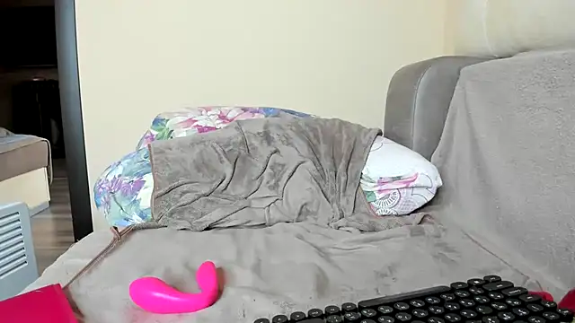 Snapshot of Daddysgirl_777 chatting on March 1, 2026, 9:31 am Daddysgirl 777 online show from March 1, 2026, 9:31 am