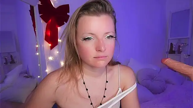Snapshot of Ameliasweety69 chatting on February 1, 2025, 7:15 am Ameliasweety69 online show from February 1, 2025, 7:15 am