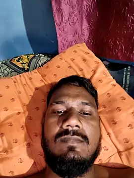 Snapshot of Killerdad55 chatting on October 28, 2025, 3:44 pm Killerdad55 online show from October 28, 2025, 3:44 pm