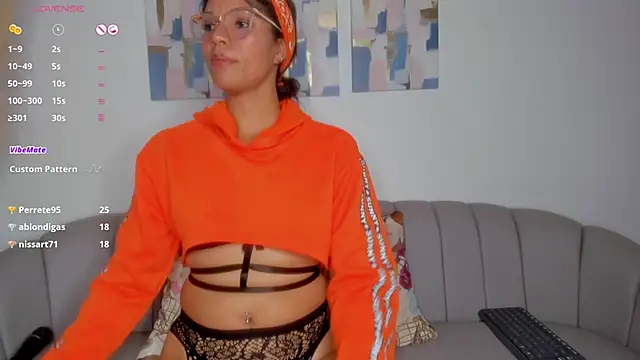 Snapshot of Sabba_sajjad chatting on February 1, 2025, 6:08 pm Sabba sajjad online show from February 1, 2025, 6:08 pm