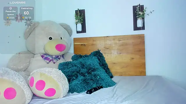 Snapshot of Sabba_sajjad chatting on November 23, 2025, 7:13 pm Sabba sajjad online show from November 23, 2025, 7:13 pm