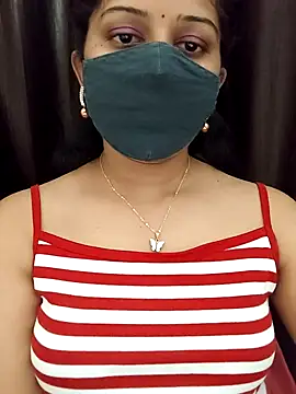 Angleannie online show from April 15, 2026, 7:58 pm