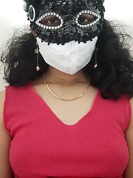 Angleannie online show from October 7, 2025, 5:03 pm