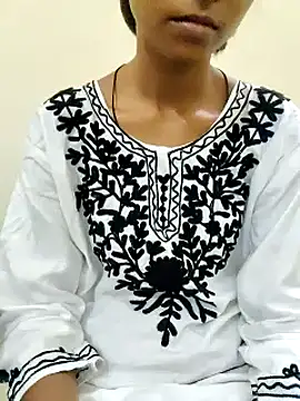 Snapshot of Kumkum_36 chatting on February 27, 2025, 11:06 am Kumkum 36 online show from February 27, 2025, 11:06 am