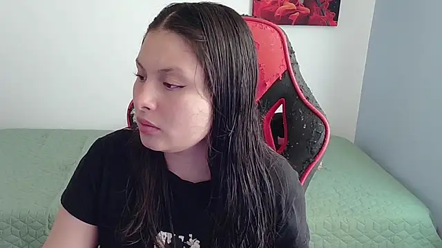 jessica gomez online show from November 6, 2025, 8:35 pm