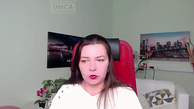 Lily flower7 online show from November 25, 2025, 4:07 pm