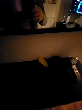 Guitccch online show from November 18, 2025, 12:37 am