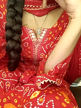 Snapshot of Ruchi-34 chatting on January 16, 2026, 7:18 pm Ruchi-34 online show from January 16, 2026, 7:18 pm