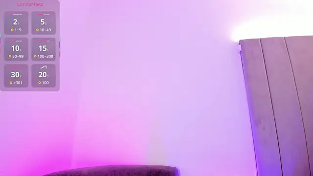 kaylarossi online show from October 6, 2025, 7:14 pm