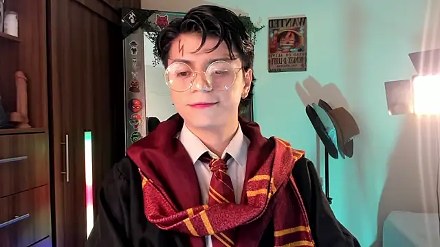 marckalexis online show from September 19, 2025, 3:32 am