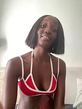 Snapshot of Fanclubbbbb chatting on December 2, 2025, 6:59 am Fanclubbbbb online show from December 2, 2025, 6:59 am