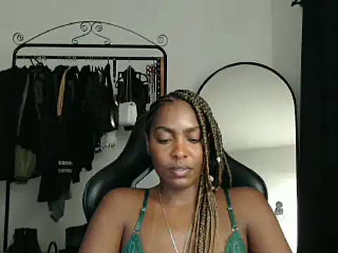 Snapshot of marisilva_br chatting on February 25, 2025, 11:59 pm marisilva br online show from February 25, 2025, 11:59 pm