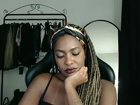 Snapshot of marisilva_br chatting on February 15, 2025, 2:04 am marisilva br online show from February 15, 2025, 2:04 am