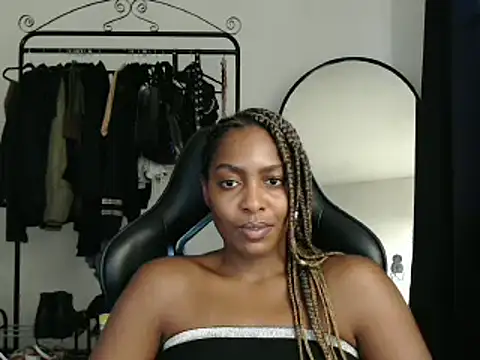 Snapshot of marisilva_br chatting on March 4, 2025, 7:22 pm marisilva br online show from March 4, 2025, 7:22 pm