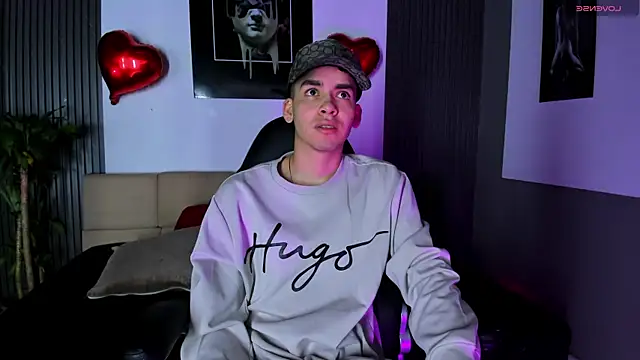 Mike 0233  online show from February 25, 2025, 4:24 am