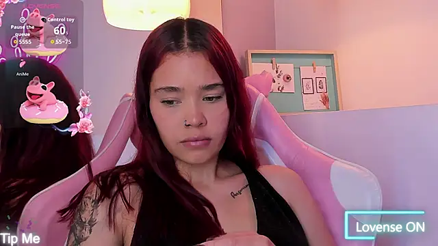 violeth hill online show from November 30, 2025, 8:31 pm